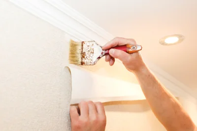 Pose de papier peint à Bondaroy — revêtements muraux et toiles de verre